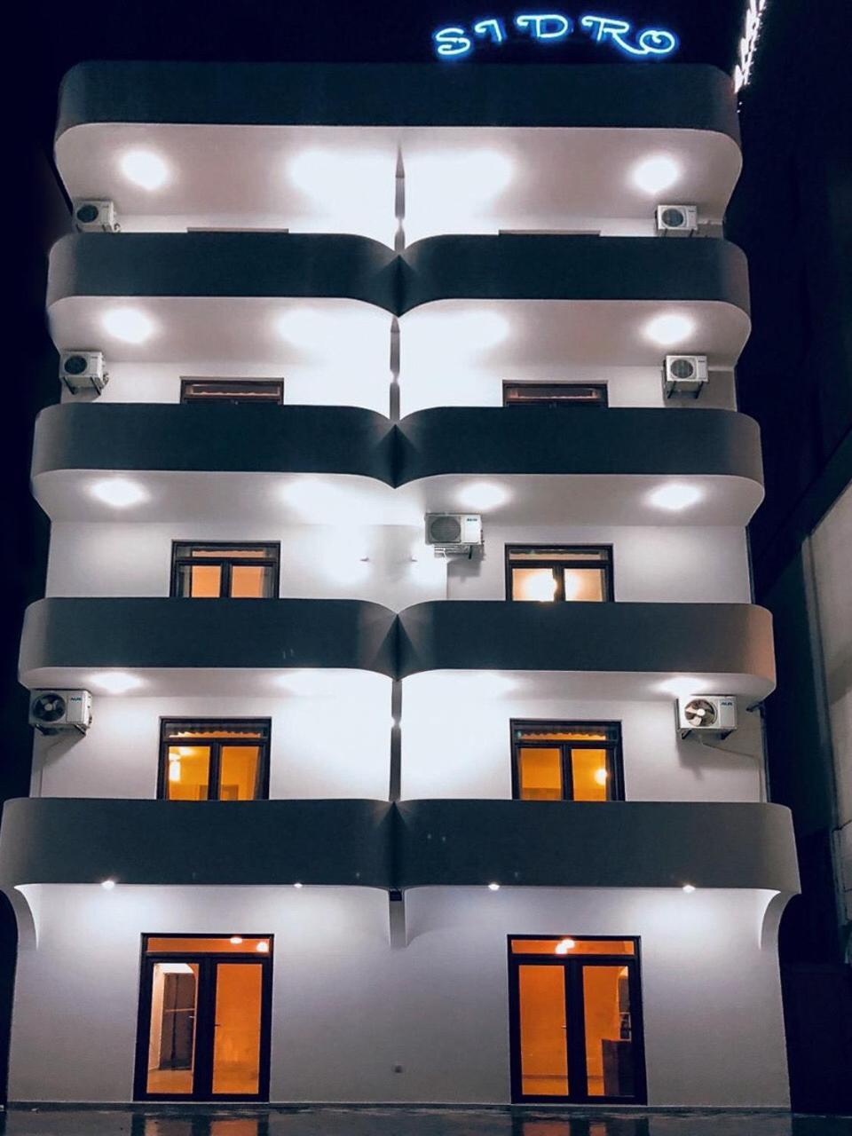 Apartments Sidro Dobra Voda Bagian luar foto